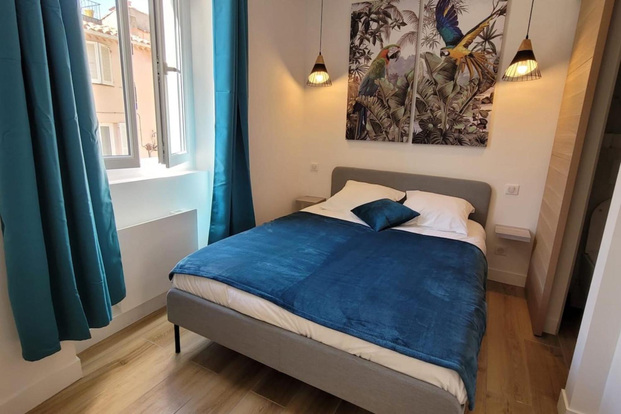 06An - Beautiful Apartment In The Heart Of Old 앙티브 외부 사진